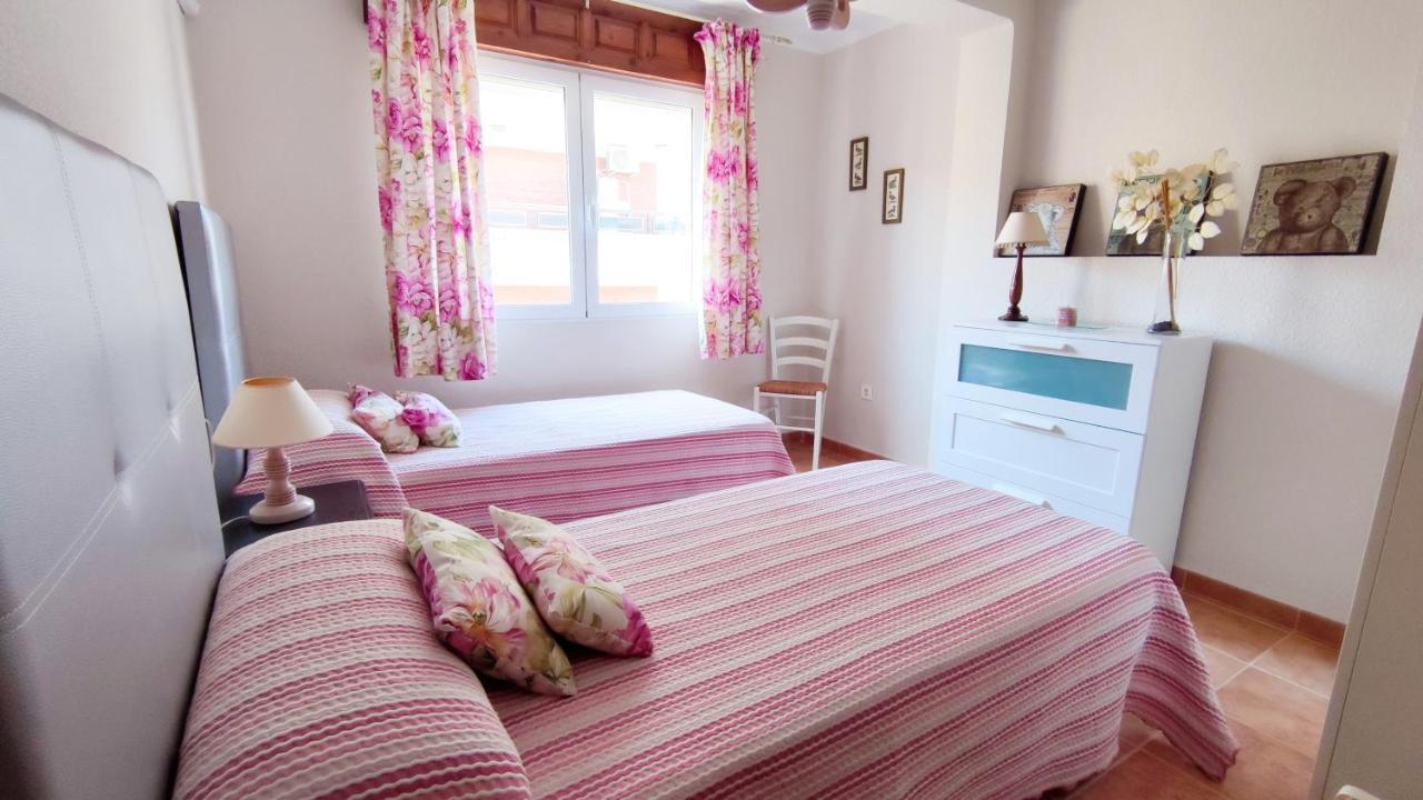Center Of The Sea, Three Rooms - Alojamientos La Torre 托雷德尔马尔 外观 照片